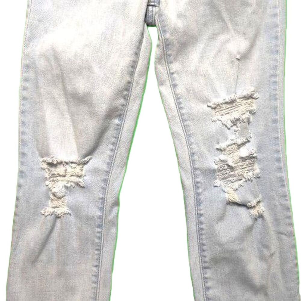 Levi’s 724 High Rise Straight Crop Jeans Women’s W26 Light Wash Distressed